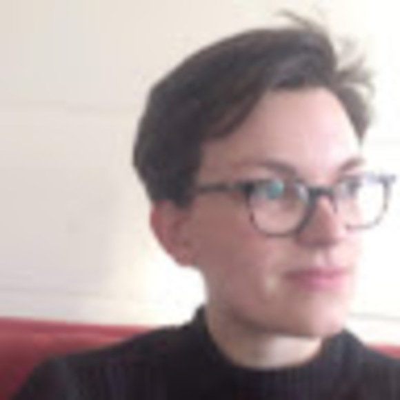 Meet your Posher, Hannah - Picture 1 of 1